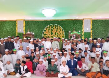 Kunjungi Pesantren Nuu Waar di Bekasi, Pj Wali Kota Baubau: Semoga Barokah untuk Negeri