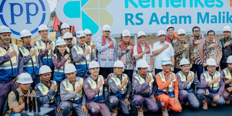 Bobby Nasution Dampingi Wamenkes Groundbreaking Oncology Center Building Adam Malik Hospital