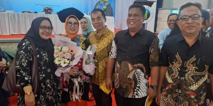 IKA UNHAR Bersyukur Pengukuhan Guru Besar Universitas Harapan
