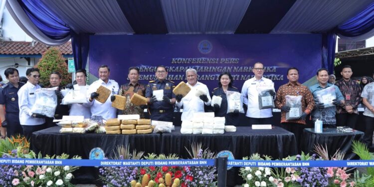 BNN RI Musnahkan Barang Bukti Narkotika: Ungkap Modus Penyelundupan VIA Jasa Titipan