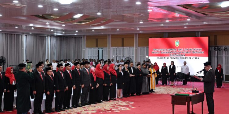 Pelantikan Pejabat Eselon 3 dan 4, Pj Gubernur Fatoni: Pelantikan Pejabat Sudah Sesuai Aturan untuk Percepat Program Pemerintah