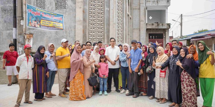 Rico Waas Realisasi Janji, Seminggu Ditinjau, Jalan Sepakat Gg Pertama Selesai Diperbaiki, Warga: Mimpi Kami Terwujud