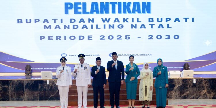 Lantik Bupati dan Wakil Bupati Madina, Bobby Nasution Ingatkan Kesejahteraan Rakyat Sebagai Landasan Bekerja