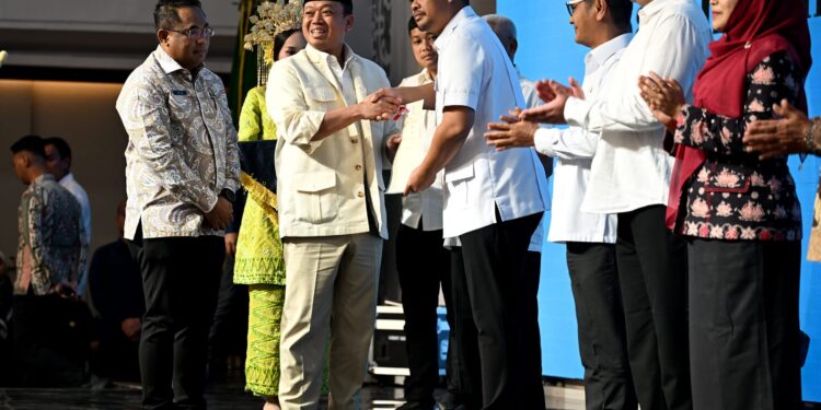 Menteri ATR/BPN Rapat Bersama Gubernur Bobby Nasution Bahas Penyelesaian Pertanahan Sumut