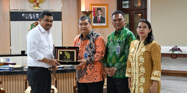 Terima Kunjungan Kanwil Imigrasi Sumut, Gubernur Bobby Nasution Usulkan Penerbangan Internasional ke Kawasan Danau Toba