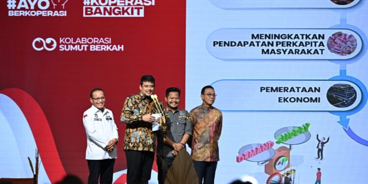 Provinsi Sumut Berhasil Membentuk 100% atau 6.110 Koperasi Merah Putih di Seluruh Desa/Kelurahan