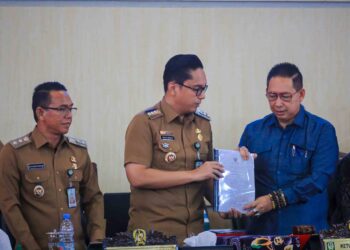 Paripurna DPRD Medan, Rico Waas Sampaikan Penjelasan Ranperda Kota Medan tentang Pencegahan dan Penanggulangan Kebakaran