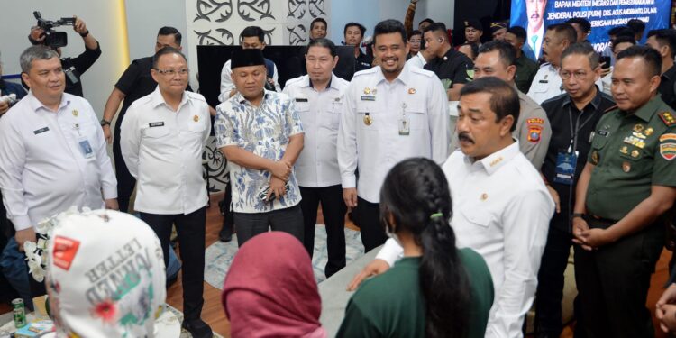 Bobby Nasution Bersama Menteri Imipas Launching Autogate,  Percepat Layanan Keimigrasian di Bandara Kualanamu