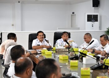 Kunjungi Kesbangpol Sumut,  Sekdaprov Togap Simangunsong Tekankan Pentingnya Jaga Harmoni dan Kekompakan