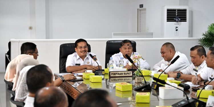 Kunjungi Kesbangpol Sumut,  Sekdaprov Togap Simangunsong Tekankan Pentingnya Jaga Harmoni dan Kekompakan