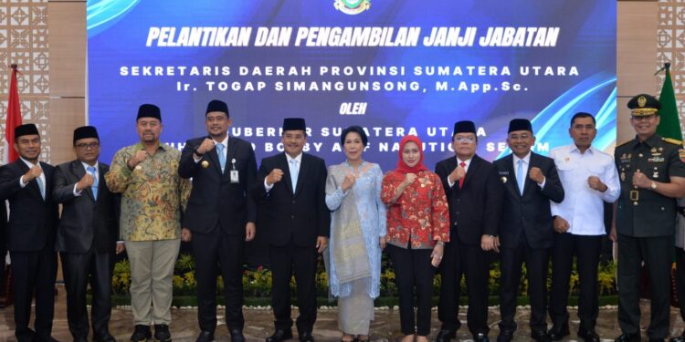 Bobby Nasution Lantik Togap Simangunsong Jadi Sekdaprov Sumut