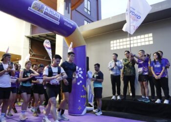 Lepas 550 Peserta Charity Run , Rico Waas Tekankan Kebersamaan Hadapi Penyakit
