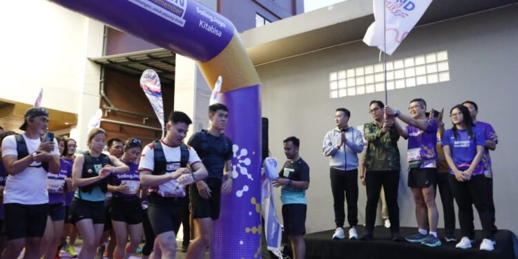 Lepas 550 Peserta Charity Run , Rico Waas Tekankan Kebersamaan Hadapi Penyakit