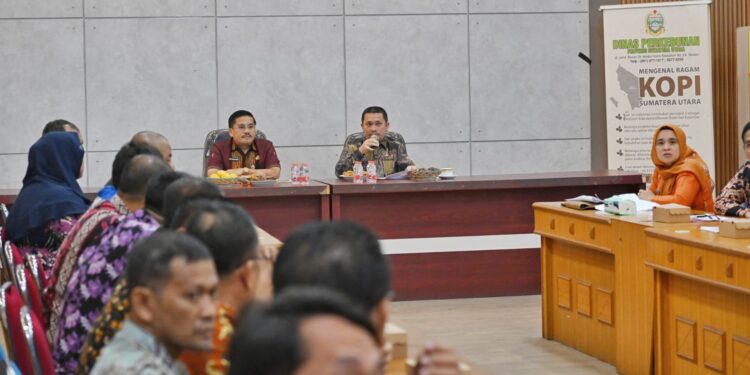 Sekdaprov Sumut Minta Dinas Perkebunan dan Peternakan Tetap Berperan Aktif dalam Mengendalikan Inflasi