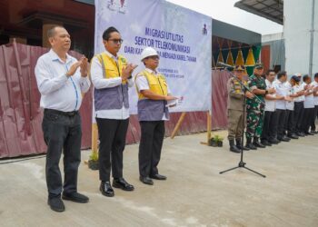 Tata Kota dan Nyamankan Warga, Rico Waas Gencarkan Penanaman Kabel Bawah Tanah