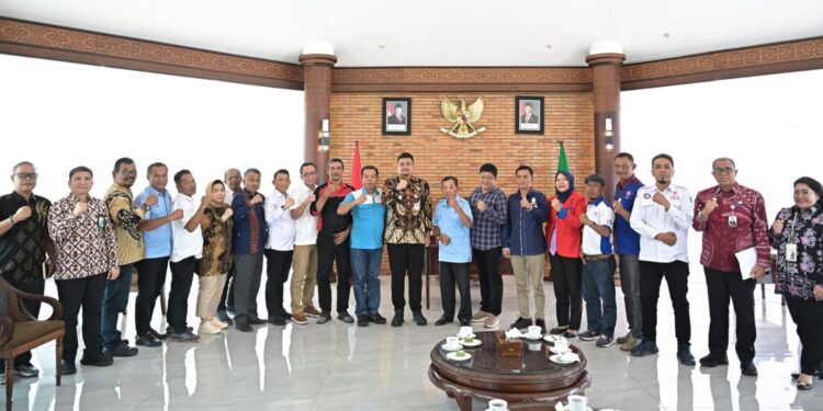 Gubernur Bobby Nasution Bertemu Serikat Buruh,  Bahas Lanjutan Kenaikan Upah dan Rumah Subsidi