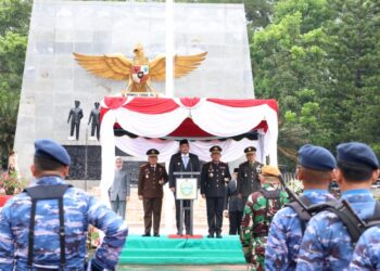 Peringati Hari Kesaktian Pancasila,  Gubernur Bobby Nasution Berikan Tali Asih ke Keluarga Letda Sujono
