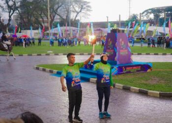 Api Porkot Berkobar, Rico Waas Beri Semangat Atlet Yang Akan Bertanding