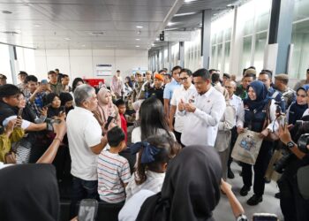 Gubernur Bobby Nasution Tinjau Kesiapan Sarana Transportasi Mudik Nataru