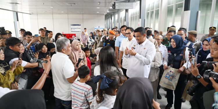 Gubernur Bobby Nasution Tinjau Kesiapan Sarana Transportasi Mudik Nataru