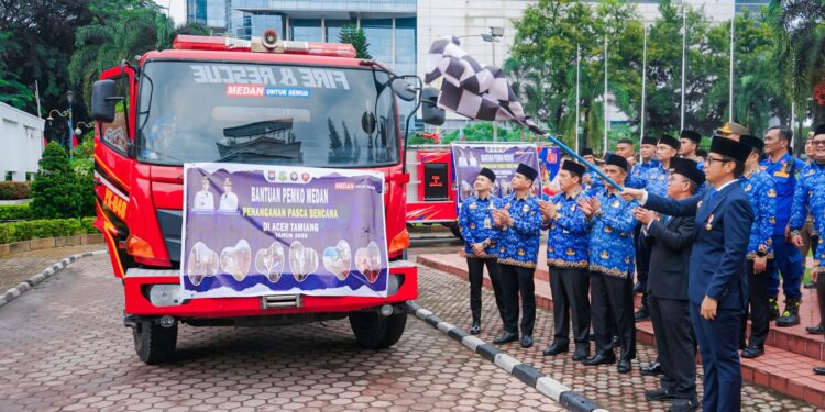 Usai Pimpin Upacara Bela Negara, Rico Waas Lepas Armada Bantu Pembersihan di Kab. Aceh Tamiang