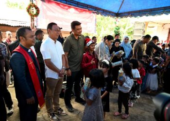 Bantu Biaya Pendidikan Korban Bencana Banjir dan Longsor,  Gubernur Bobby Nasution Perluas Sekolah Gratis Tahap Pertama dan Relaksasi Biaya Kuliah