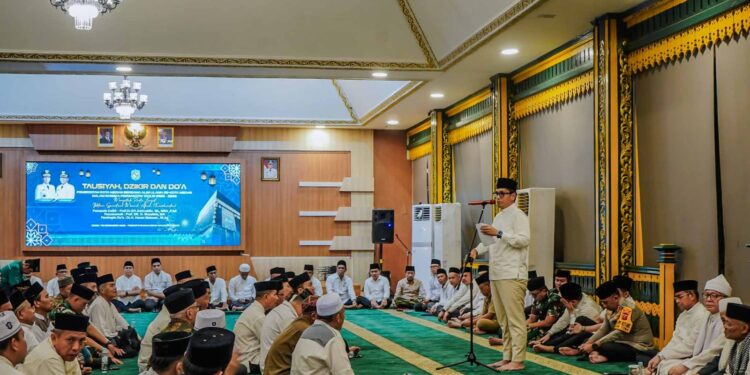 Jelang Tahun Baru, Rico Waas Ajak Masyarakat Introspeksi dan Berserah Diri kepada Allah