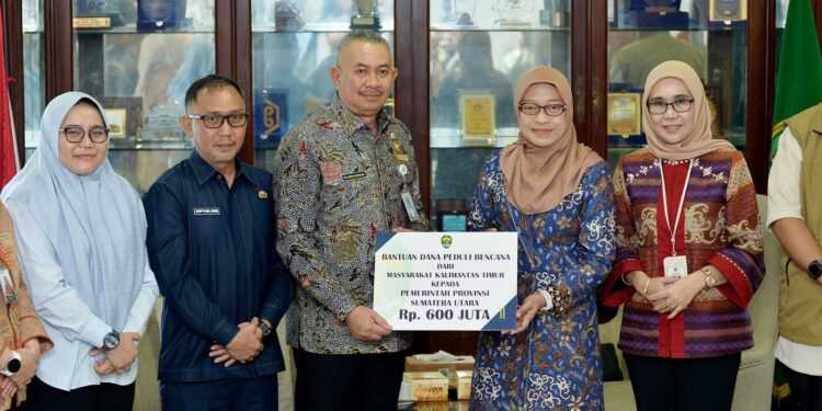 Pj Sekdaprov Sumut Kembali Terima Bantuan Bencana dari Pemprov Kaltim Rp600 Juta