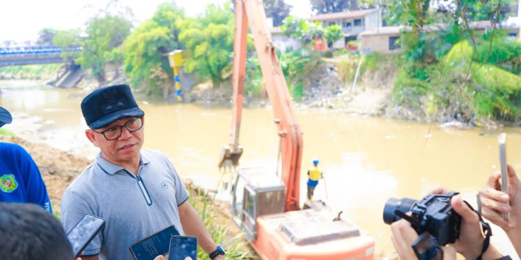 Pemko Medan Akan Surati Rumah di Bantaran Sungai Deli, Imbau Tidak Buang Sampah dan Pertimbangkan Relokasi