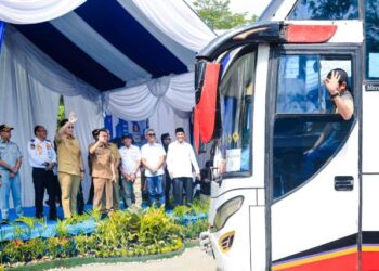 Berangkatkan 4.000 Peserta Mudik Bareng Pemko Medan, Rico Waas: Tradisi Pulang Kampung Jadi Momen Penting Lebaran dan Tekankan Keselamatan Perjalanan