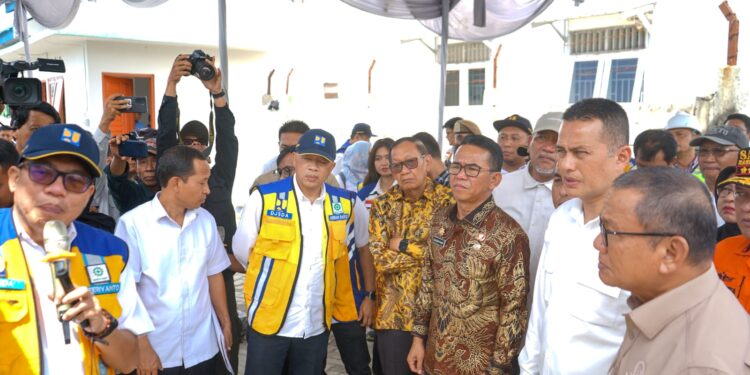 Saat Kunjungan Komisi V DPR RI, Wakil Wali Kota Medan Minta Pertemuan Lintas Sektor Atasi Banjir Rob Belawan