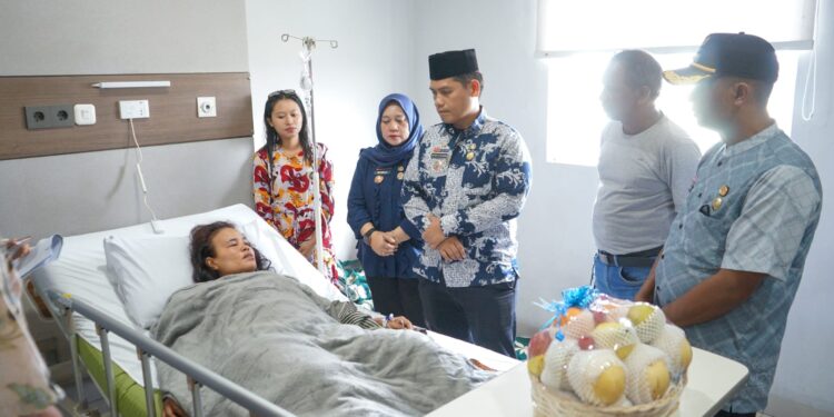 Wali Kota Medan Utus Tim Jenguk Korban Begal, Instruksikan Pengaktifan Pos Kamling Secara Masif