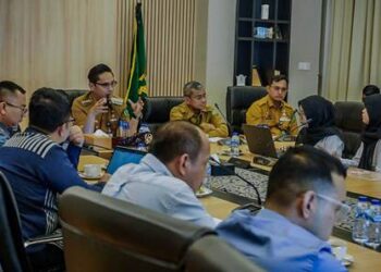 Rico Waas Dorong Penguatan Ekonomi Lokal melalui Program MBG