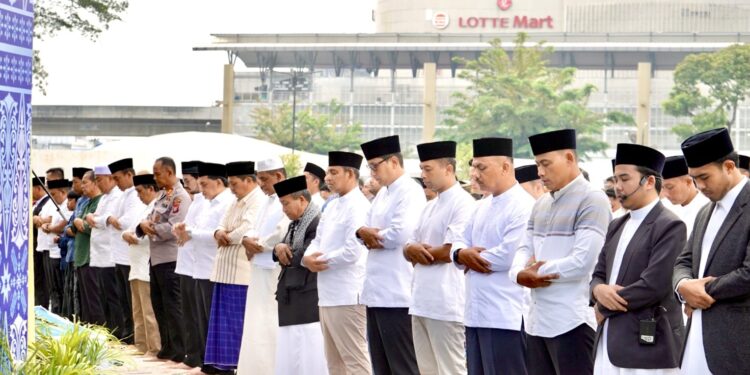 Refleksi Iduladha, Rico Waas Ajak Warga Perkuat Kepedulian Sosial dan Jaga Lingkungan