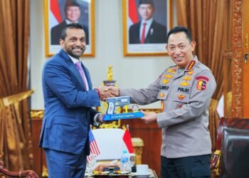 Kapolri Terima Audiensi Direktur FBI, Perkuat Kerja Sama Penanggulangan Kejahatan Transnasional