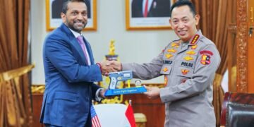 Kapolri Terima Audiensi Direktur FBI, Perkuat Kerja Sama Penanggulangan Kejahatan Transnasional