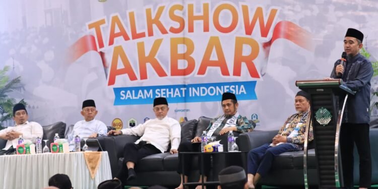 Ribuan Warga Makassar Meriahkan Talkshow dan Jalan Sehat Semarak Muktamar V Wahdah Islamiyah