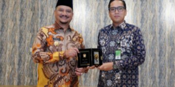 Sama-Sama Terluka karena Banjir, Ketulusan Wali Kota Medan Luluhkan Hati Bupati Aceh Tamiang