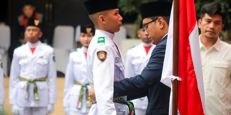 Hadiri Paripurna DPRD, Wali Kota & Wakil Wali Kota Medan Simak Pidato Kenegaraan Presiden Prabowo*
