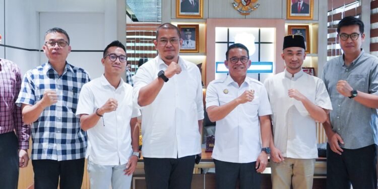 Wakil Wali Kota Medan Terima Audiensi Sultan Deli, Bahas Kenduri Diraja Hingga Revitalisasi Istana Maimun*