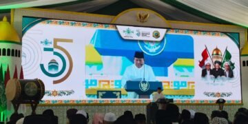 Pembukaan Muktamar ke-35 NU Diawali Tahlil yang Dipimpin Syaikhina KH Ali Marzuqi