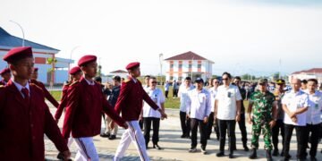 Bangga Lihat Semangat dan Kekompakan Siswa Sekolah Rakyat, Rico Waas: Kini Mereka Berani Bermimpi Besar