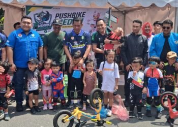 Rico Waas Pesankan Sportivitas dan Semangat Pantang Menyerah di BMX Drag Bike Piala Wali Kota Medan 2026