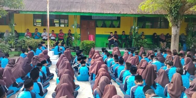 Sambut HUT RI ke-81, MTsN 3 Tapanuli Selatan Gelar Zikir dan Doa Kebangsaan