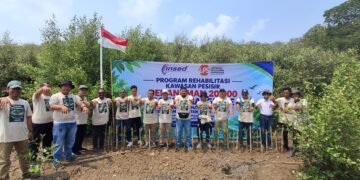 INSED-LPS Tanam 20.000 Mangrove di Karawang, Gaungkan Aksi Tobat Ekologis