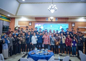 Rico Waas Ajak Mahasiswa Politeknik Ciptakan Solusi untuk Persoalan Kota