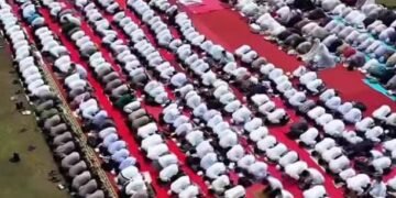 Salat Istisqa Digelar di Alun-Alun Kabupaten Bogor, Tak Lama Kemudian Hujan Turun Deras