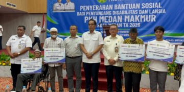 PKH Medan Makmur Resmi Disalurkan, Rico Waas Serahkan Bantuan Untuk 10 Ribu Warga Lansia dan Disabilitas