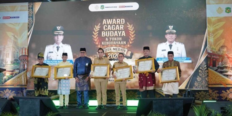 Rico Waas Tegaskan Pelestarian Budaya Jadi Tanggung Jawab Bersama