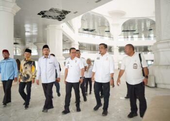 Tinjau Medan Islamic Centre, Zakiyuddin Harahap Minta Kontraktor Rawat Gedung Hingga Habis Masa Pemeliharaan